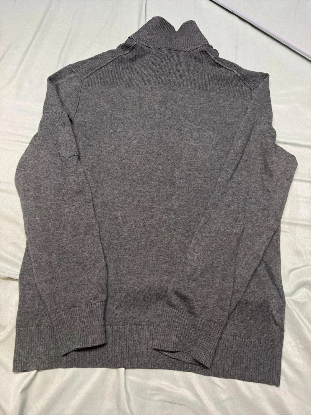 Men's Vintage Banana Republic Gray Button-Neck Sweater Linen and Cotton